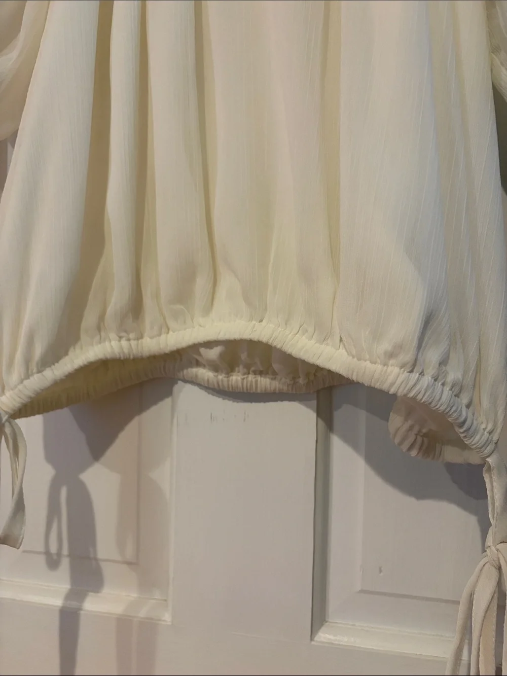 LOFT Cream Sheer Peasant Blouse Puff Sleeve Tie Hem Size Small NWT